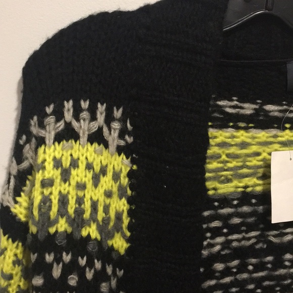 J&J MultiColor Long Sleeve Comfy Sweater - Picture 10 of 13